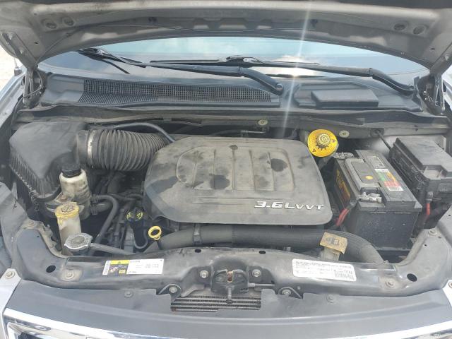 2C4RC1BG6FR618940 - 2015 CHRYSLER TOWN & COU TOURING SILVER photo 12