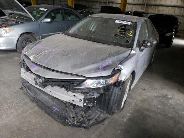 4T1C11AK9MU547360 - 2021 TOYOTA CAMRY LE GRAY photo 1