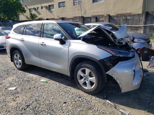 5TDCZRBH7NS232495 - 2022 TOYOTA HIGHLANDER L SILVER photo 4