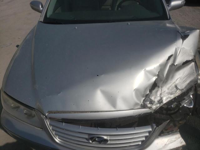 KMHFC46F38A255991 - 2008 HYUNDAI AZERA SE SILVER photo 11