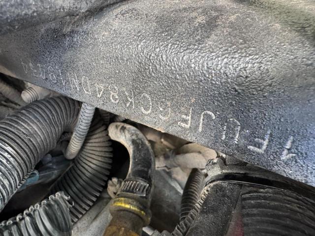 1FUJF6CK54DM19434 - 2004 FREIGHTLINER CONVENTION CLASSIC 120 ORANGE photo 10