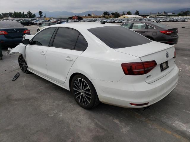 3VWD17AJ5GM328419 - 2016 VOLKSWAGEN JETTA SPORT WHITE photo 2