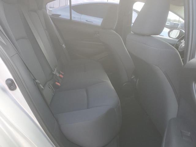 5YFB4MDE0RP150963 - 2024 TOYOTA COROLLA LE Արծաթագույն լուսանկար 10