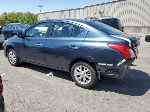 3N1CN7AP7HL907364 - 2017 NISSAN VERSA S BLUE photo 2