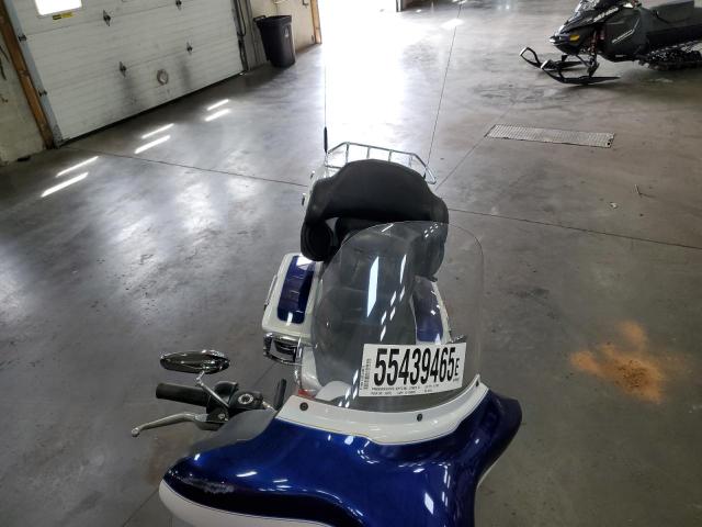 1HD1FC4197Y601554 - 2007 HARLEY-DAVIDSON FLHTCUI 白色 照片 5