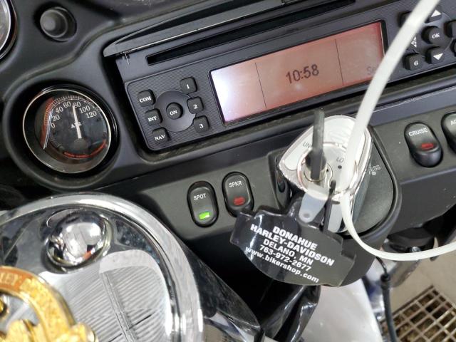 1HD1FC4197Y601554 - 2007 HARLEY-DAVIDSON FLHTCUI 白色 照片 8