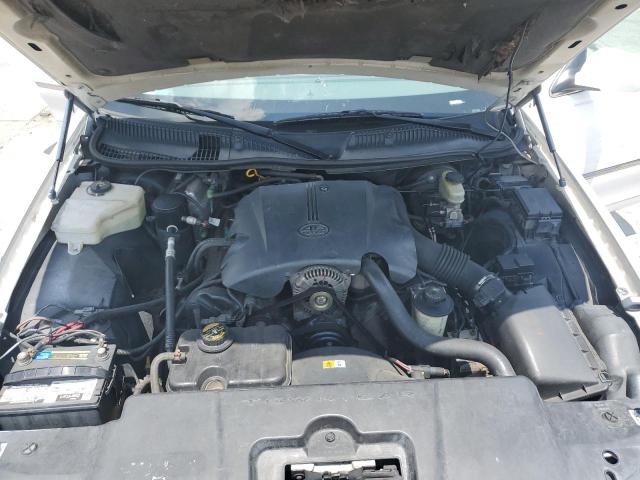 1LNHM81W81Y606895 - 2001 LINCOLN TOWN CAR EXECUTIVE WHITE photo 11