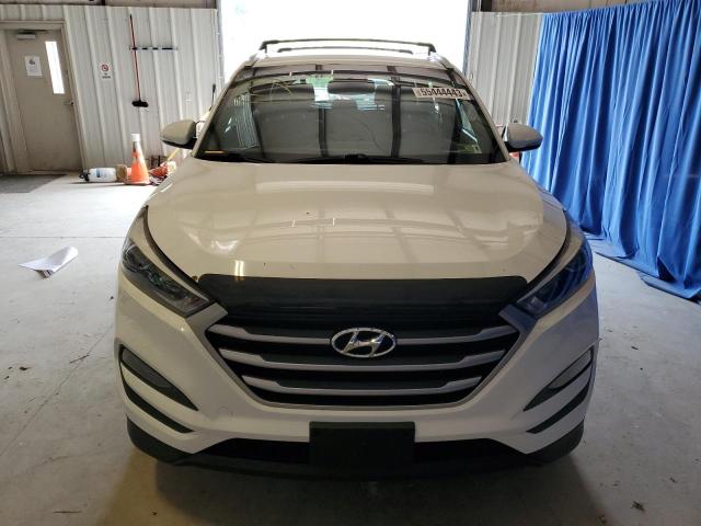 KM8J3CA49HU469926 - 2017 HYUNDAI TUCSON LIMITED WHITE photo 5