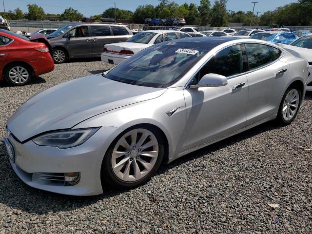 5YJSA1E28JF243614 - 2018 TESLA MODEL S Gümüş foto 1