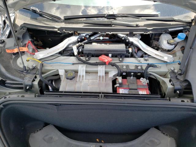 5YJSA1E28JF243614 - 2018 TESLA MODEL S Gümüş foto 11