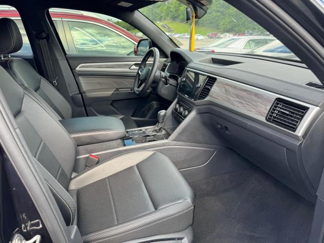 1V2WE2CA8PC204600 - 2023 VOLKSWAGEN ATLAS CROS SE Noir photo 5