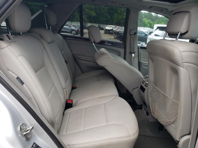 4JGBB5GBXBA717036 - 2011 MERCEDES-BENZ ML 350 银色 照片 11