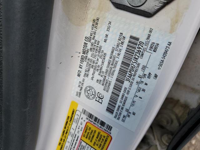 3FA6P0H75JR236920 - 2018 FORD FUSION SE 白色 照片 13