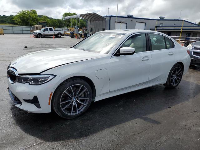 3MW5P7J03M8B48564 - 2021 BMW 330E WHITE photo 1