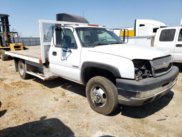 1GBJC34U54E219415 - 2004 CHEVROLET SILVERADO C3500 WHITE photo 4