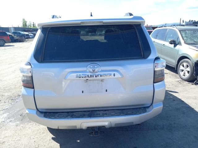 JTEMU5JR7M5910331 - 2021 TOYOTA 4RUNNER SR5/SR5 PREMIUM 银色 照片 6