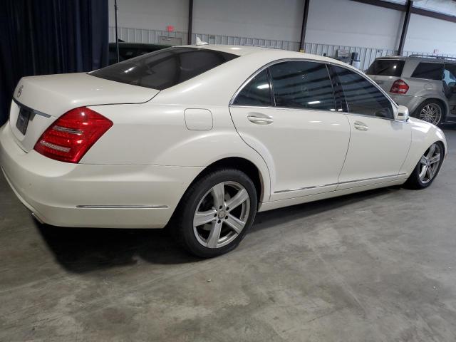 WDDNG7DB4DA493340 - 2013 MERCEDES-BENZ S 550 WHITE photo 3