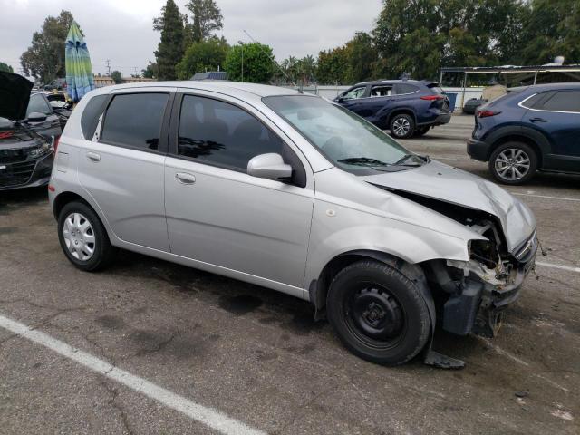 KL1TD66686B675664 - 2006 CHEVROLET AVEO BASE SILVER photo 4