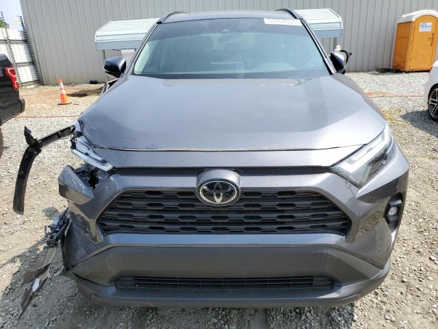 2T3A1RFV9NC305705 - 2022 TOYOTA RAV4 XLE PREMIUM CHARCOAL photo 5