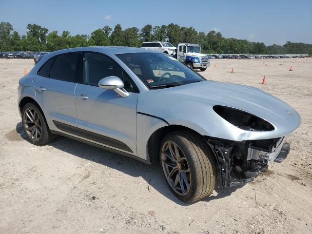 WP1AA2A55NLB03118 - 2022 PORSCHE MACAN SILVER photo 4