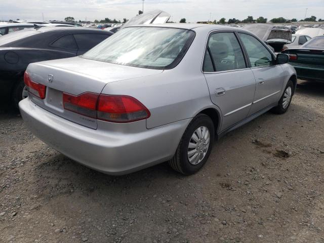 1HGCF866X1A062945 - 2001 HONDA ACCORD VALUE SILVER photo 3