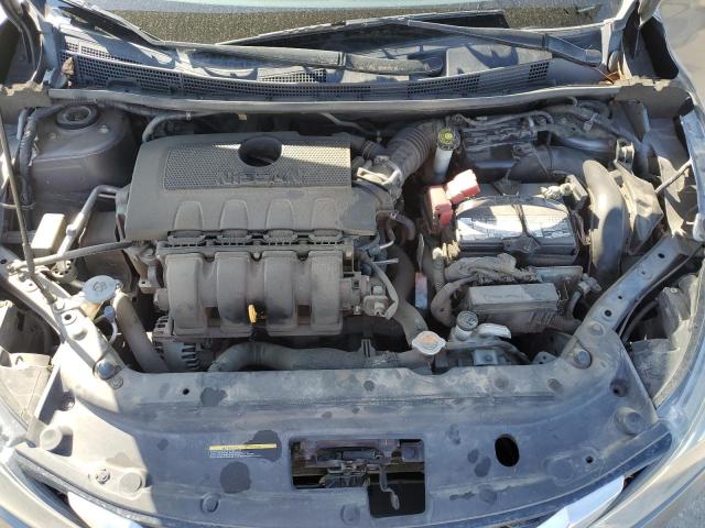 3N1AB7AP0JY215407 - 2018 NISSAN SENTRA S 银色 照片 11