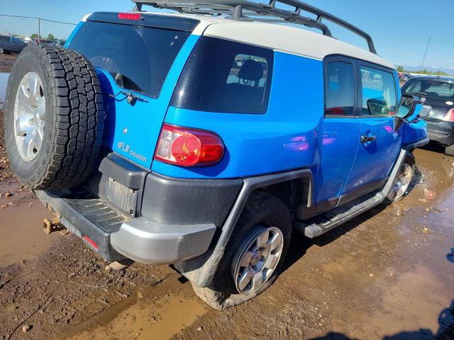 JTEBU11F670035556 - 2007 TOYOTA FJ CRUISER BLUE photo 3