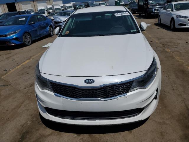 5XXGT4L3XGG028349 - 2016 KIA OPTIMA LX WHITE photo 5