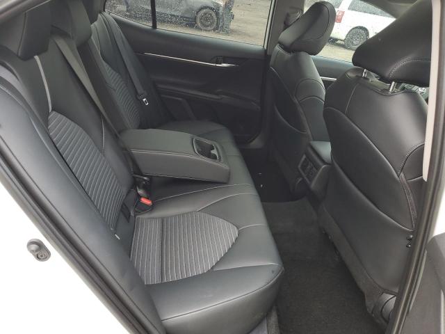 4T1S11AK5RU263890 - 2024 TOYOTA CAMRY SE NIGHT SHADE WHITE photo 10