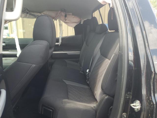 5TFRW5F13HX221646 - 2017 TOYOTA TUNDRA DOUBLE CAB SR/SR5 BLACK photo 10