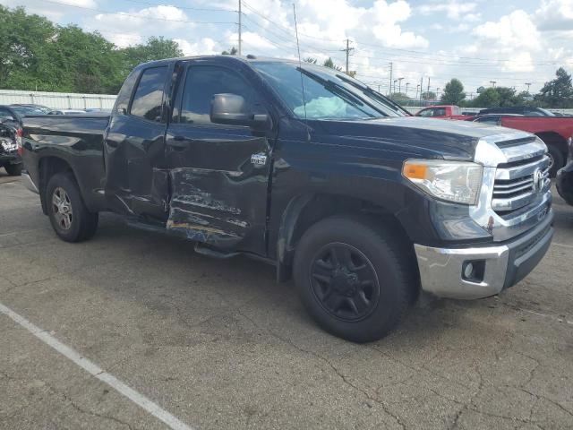 5TFRW5F13HX221646 - 2017 TOYOTA TUNDRA DOUBLE CAB SR/SR5 BLACK photo 4