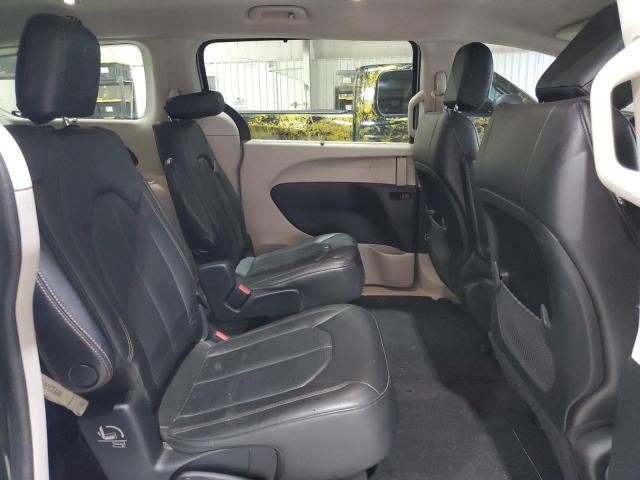 2C4RC1BG4LR140271 - 2020 CHRYSLER PACIFICA TOURING L SILVER photo 11