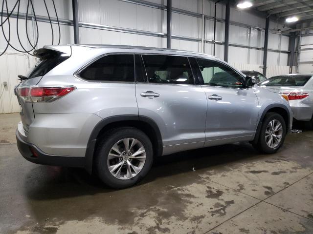 5TDJKRFH4FS098553 - 2015 TOYOTA HIGHLANDER XLE Plata foto 3