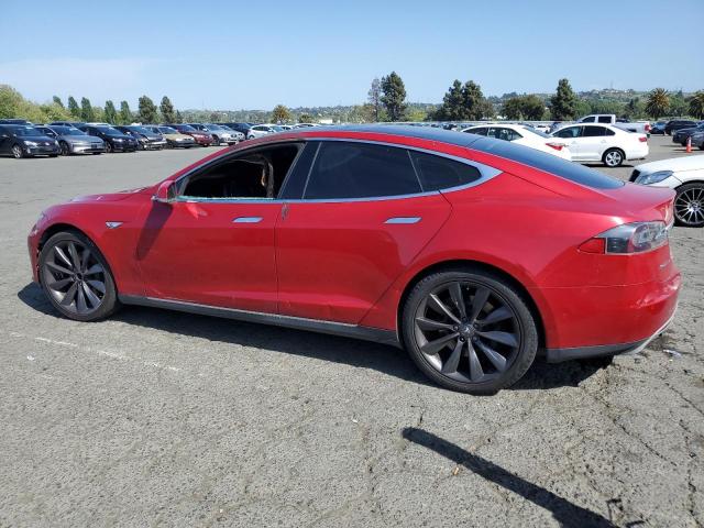 5YJSA1H12EFP64837 - 2014 TESLA MODEL S RED photo 2