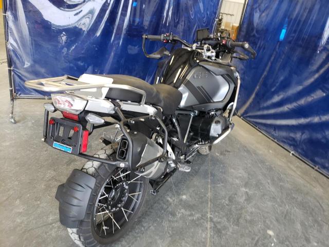 WB10M1302N6G10489 - 2022 BMW R 1250 GS ADVENTURE BLACK photo 4