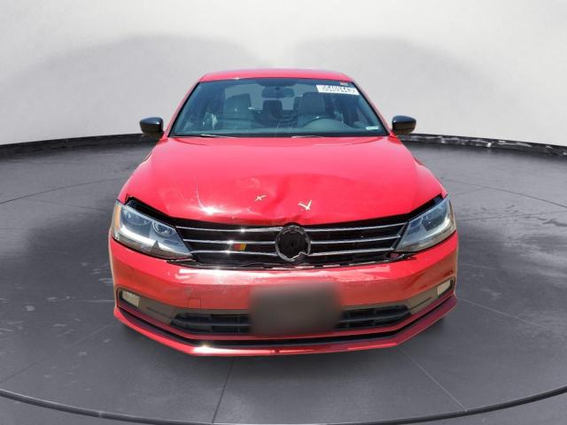 3VWD17AJ0GM388351 - 2016 VOLKSWAGEN JETTA SPORT RED photo 5