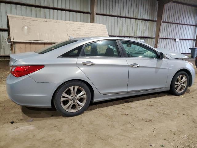 5NPEC4ACXBH262496 - 2011 HYUNDAI SONATA SE SILVER photo 3