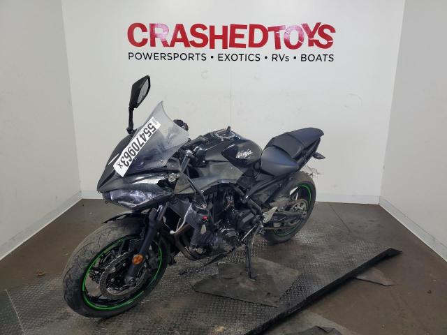 JKAEXEJ10KDA03432 - 2019 KAWASAKI EX650 J შავი ფოტო 2