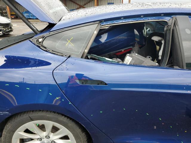 5YJSA1E24GF172792 - 2016 TESLA MODEL S BLUE photo 10