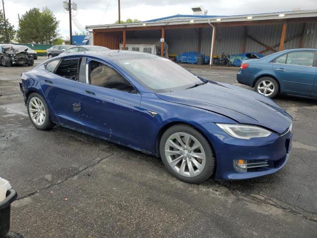 5YJSA1E24GF172792 - 2016 TESLA MODEL S BLUE photo 4