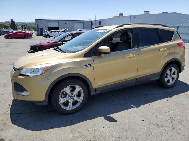 2014 FORD ESCAPE SE, null