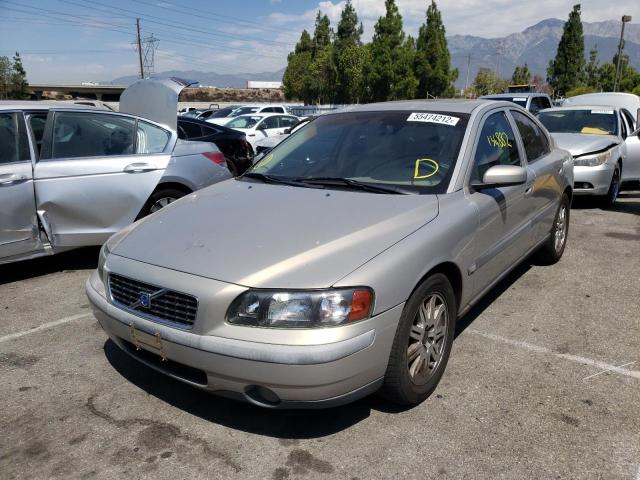 YV1RS64A242374105 - 2004 VOLVO S60 SILVER photo 2