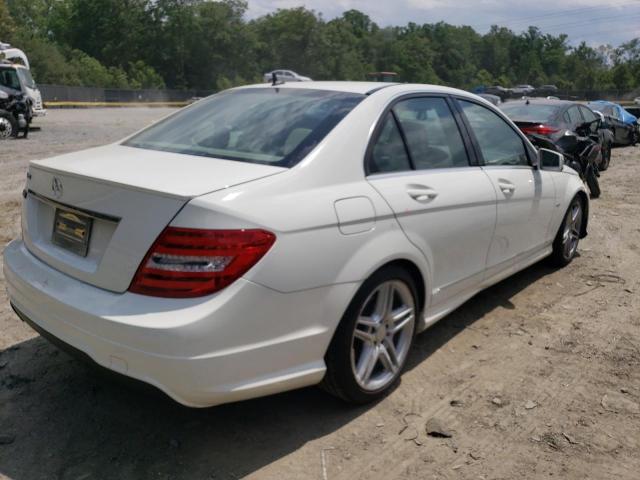 WDDGF4HBXCR235621 - 2012 MERCEDES-BENZ C 250 WHITE photo 3