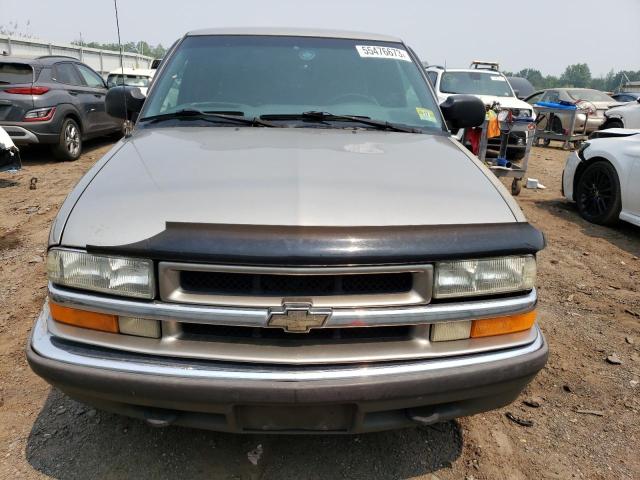 1GCDT13W82K108789 - 2002 CHEVROLET S-10 S10 SILVER photo 5