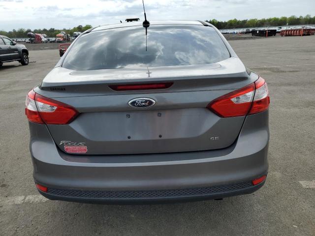 1FAHP3F21CL310062 - 2012 FORD FOCUS SE GRAY photo 6