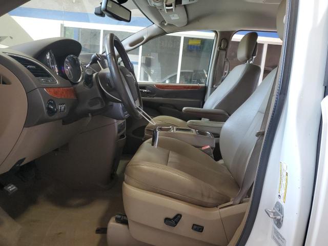 2C4RC1CG8FR698997 - 2015 CHRYSLER TOWN & COU TOURING L WHITE photo 7