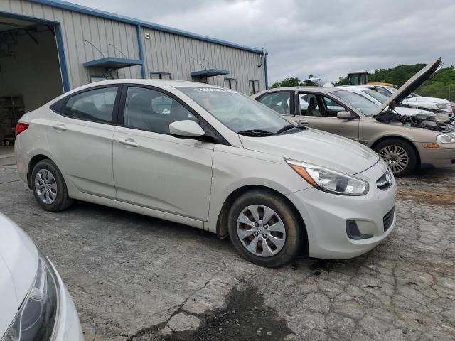 KMHCT4AEXGU986514 - 2016 HYUNDAI ACCENT SE WHITE photo 4