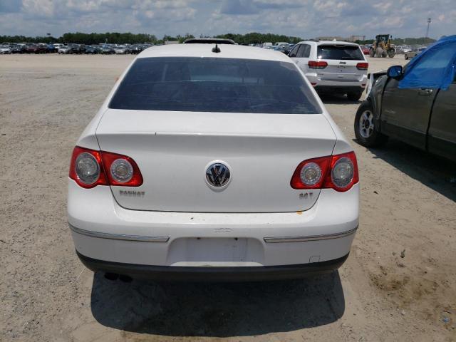 WVWJK7AN8AE058797 - 2010 VOLKSWAGEN PASSAT KOMFORT WHITE photo 6