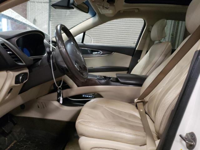 2LMTJ8LR2GBL52072 - 2016 LINCOLN MKX RESERVE თეთრი ფოტო 7