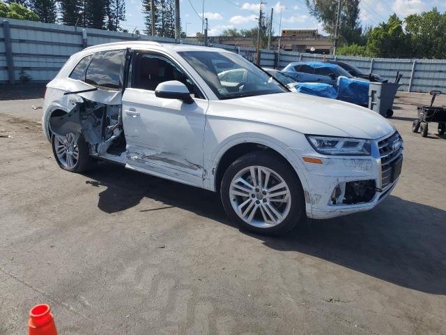 WA1CNAFY6K2088264 - 2019 AUDI Q5 PRESTIGE WHITE photo 4